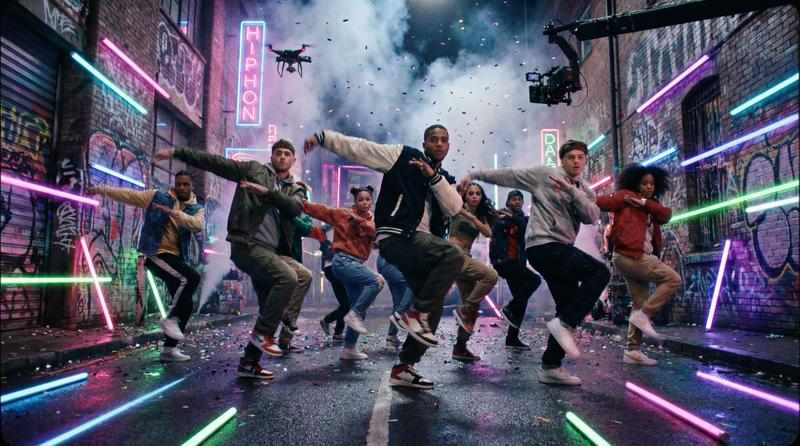 内衣写真视频 - 街舞视频